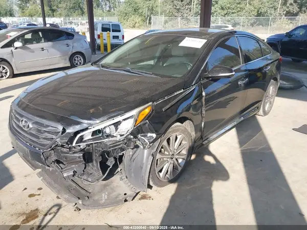 5NPE34AF0GH395785 2016 HYUNDAI SONATA - Image 2