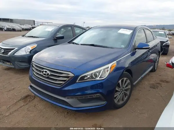 5NPE34AF0GH420877 2016 HYUNDAI SONATA - Image 2