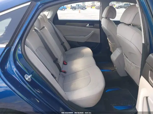 5NPE34AF0GH423049 2016 HYUNDAI SONATA - Image 8