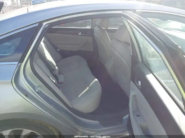 5NPE34AF0GH423150 2016 HYUNDAI SONATA - Image 8