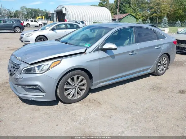 5NPE34AF0GH434861 2016 HYUNDAI SONATA - Image 2