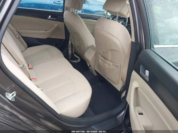 5NPE34AF0HH443657 2017 HYUNDAI SONATA - Image 8