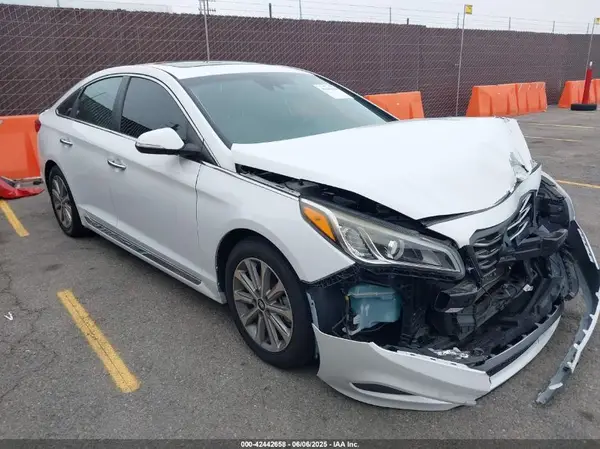 5NPE34AF0HH457509 2017 HYUNDAI SONATA - Image 1