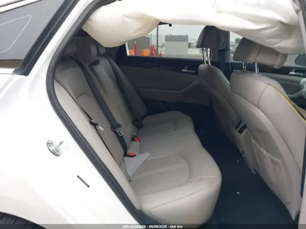 5NPE34AF0HH457509 2017 HYUNDAI SONATA - Image 8