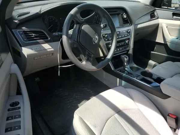 5NPE34AF0HH464556 2017 HYUNDAI SONATA - Image 8