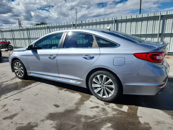 5NPE34AF0HH473239 2017 HYUNDAI SONATA - Image 2