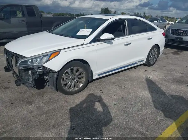 5NPE34AF0HH475217 2017 HYUNDAI SONATA - Image 2