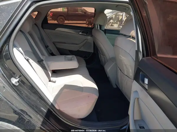 5NPE34AF0HH476934 2017 HYUNDAI SONATA - Image 8