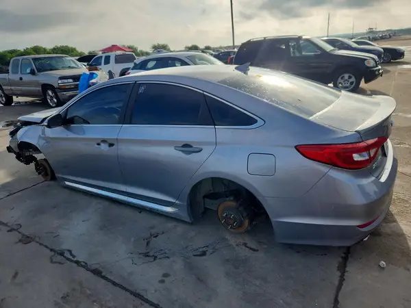 5NPE34AF0HH480904 2017 HYUNDAI SONATA - Image 2