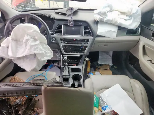 5NPE34AF0HH483107 2017 HYUNDAI SONATA - Image 8