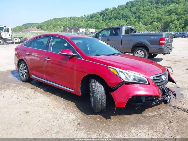 5NPE34AF0HH496892 2017 HYUNDAI SONATA - Image 1