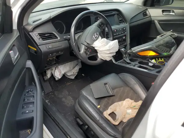 5NPE34AF0HH497251 2017 HYUNDAI SONATA - Image 8