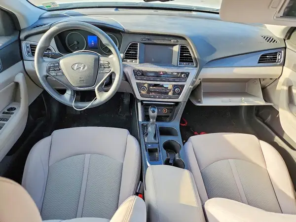 5NPE34AF0HH510306 2017 HYUNDAI SONATA - Image 8