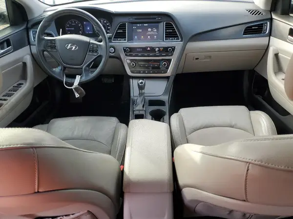 5NPE34AF0HH518213 2017 HYUNDAI SONATA - Image 8