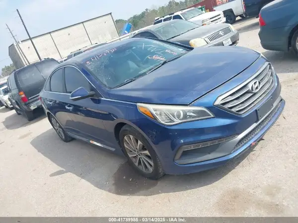 5NPE34AF0HH523086 2017 HYUNDAI SONATA - Image 1