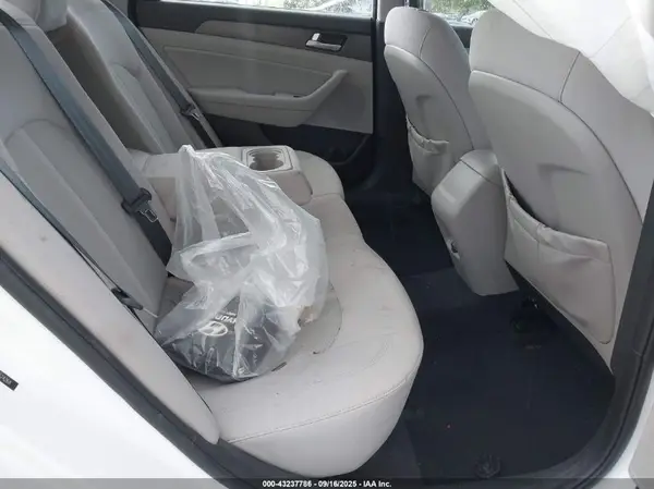 5NPE34AF0HH524268 2017 HYUNDAI SONATA - Image 8