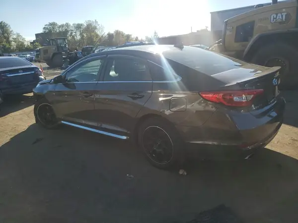 5NPE34AF0HH535755 2017 HYUNDAI SONATA - Image 2