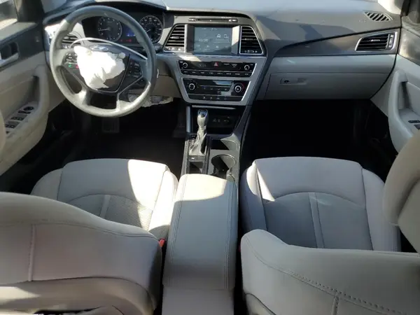 5NPE34AF0HH549963 2017 HYUNDAI SONATA - Image 8