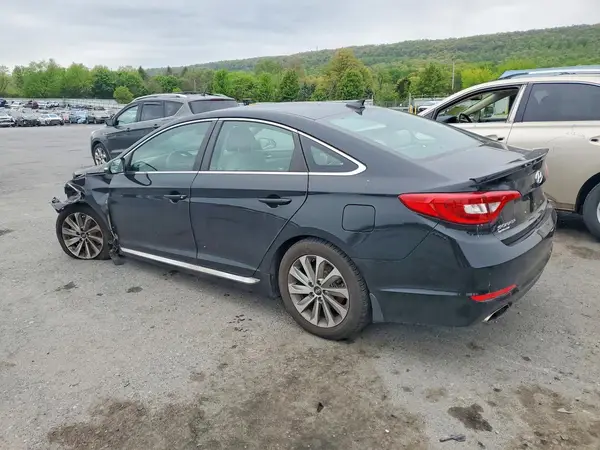 5NPE34AF0HH554760 2017 HYUNDAI SONATA - Image 2
