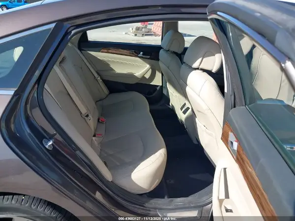 5NPE34AF0HH555729 2017 HYUNDAI SONATA - Image 8