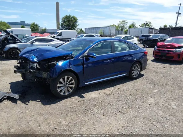5NPE34AF0HH556864 2017 HYUNDAI SONATA - Image 2