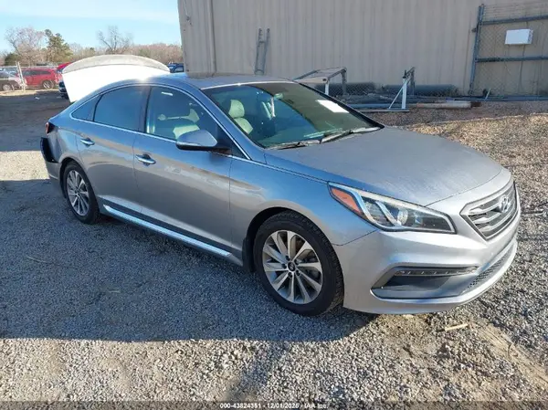 5NPE34AF0HH568495 2017 HYUNDAI SONATA - Image 1