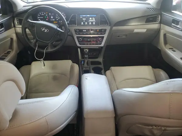 5NPE34AF0HH569937 2017 HYUNDAI SONATA - Image 8