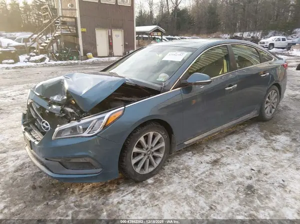 5NPE34AF0HH577116 2017 HYUNDAI SONATA - Image 2
