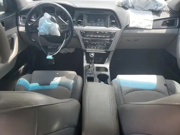 5NPE34AF0HH585975 2017 HYUNDAI SONATA - Image 8