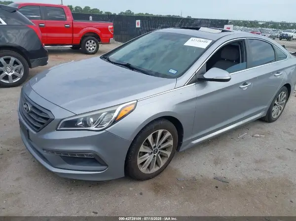 5NPE34AF0HH586947 2017 HYUNDAI SONATA - Image 2