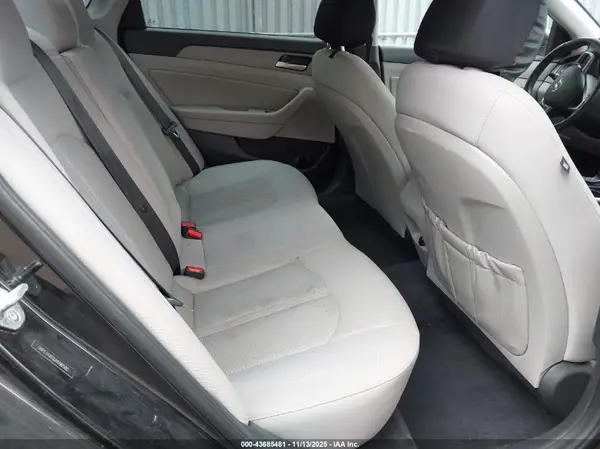 5NPE34AF0JH596500 2018 HYUNDAI SONATA - Image 8