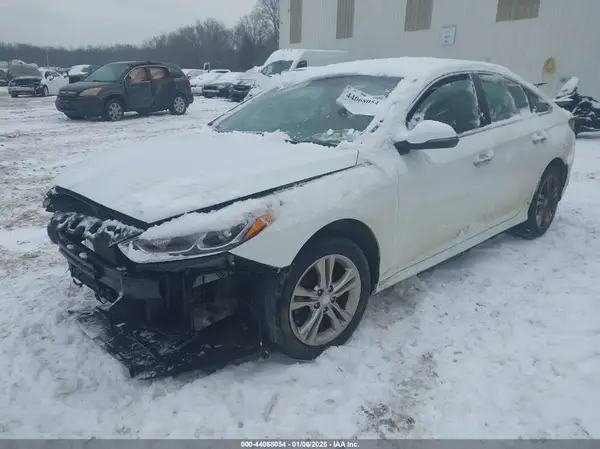 5NPE34AF0JH597288 2018 HYUNDAI SONATA - Image 2