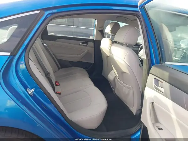 5NPE34AF0JH597498 2018 HYUNDAI SONATA - Image 8