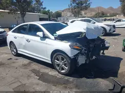 5NPE34AF0JH597923 2018 HYUNDAI SONATA