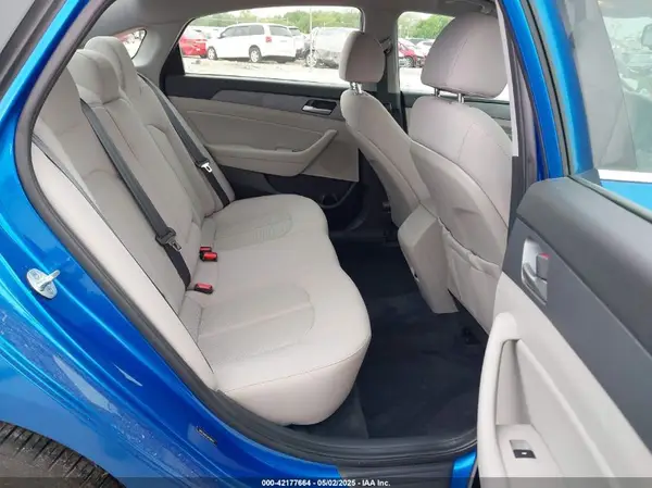 5NPE34AF0JH598165 2018 HYUNDAI SONATA - Image 8