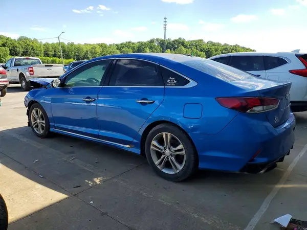 5NPE34AF0JH604028 2018 HYUNDAI SONATA - Image 2
