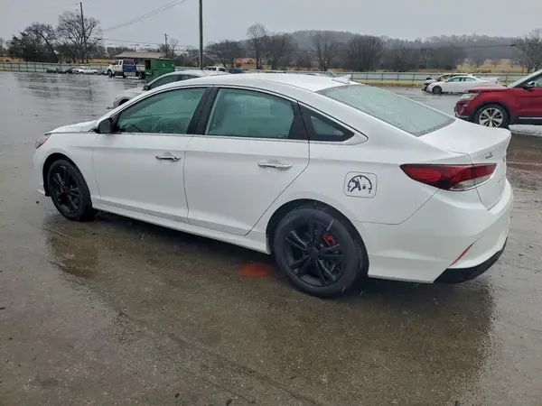 5NPE34AF0JH605132 2018 HYUNDAI SONATA - Image 2