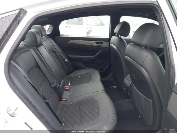 5NPE34AF0JH605244 2018 HYUNDAI SONATA - Image 8
