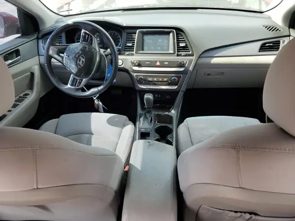 5NPE34AF0JH605695 2018 HYUNDAI SONATA - Image 8
