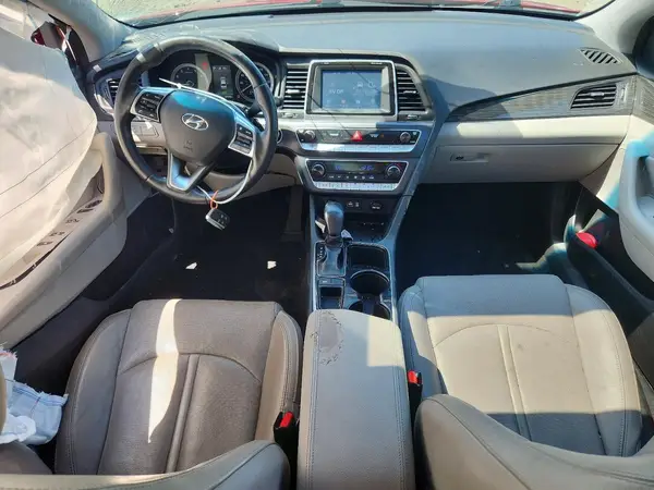 5NPE34AF0JH606233 2018 HYUNDAI SONATA - Image 8
