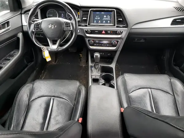 5NPE34AF0JH609097 2018 HYUNDAI SONATA - Image 8