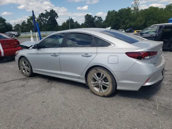 5NPE34AF0JH609374 2018 HYUNDAI SONATA - Image 2