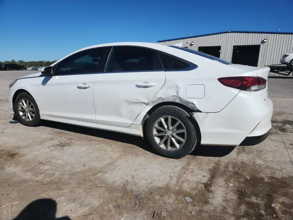 5NPE34AF0JH609875 2018 HYUNDAI SONATA - Image 2