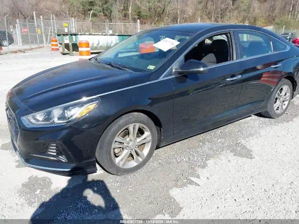 5NPE34AF0JH610833 2018 HYUNDAI SONATA - Image 2