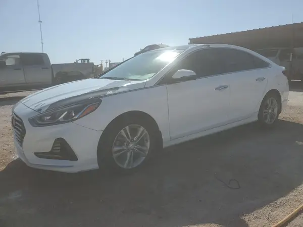 5NPE34AF0JH612016 2018 HYUNDAI SONATA - Image 1