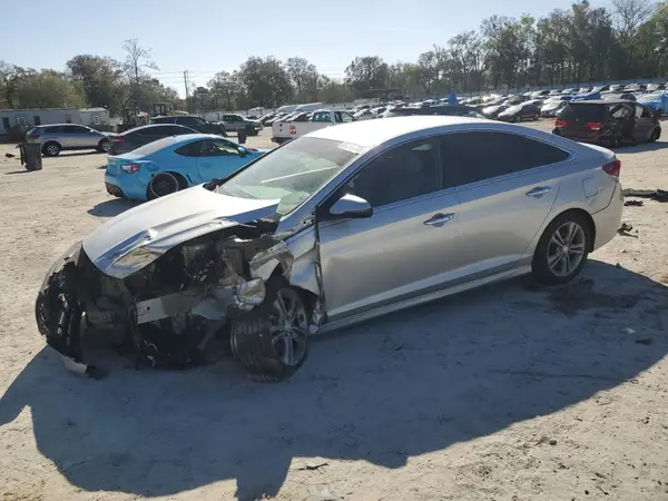 5NPE34AF0JH613599 2018 HYUNDAI SONATA - Image 1