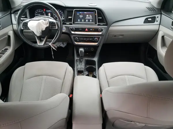 5NPE34AF0JH618253 2018 HYUNDAI SONATA - Image 8