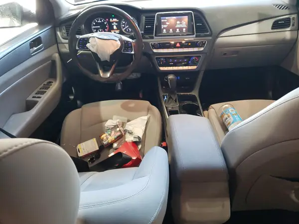 5NPE34AF0JH624067 2018 HYUNDAI SONATA - Image 8