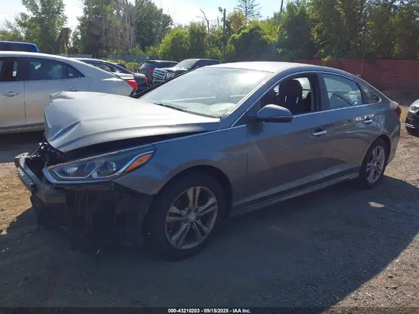 5NPE34AF0JH628457 2018 HYUNDAI SONATA - Image 2