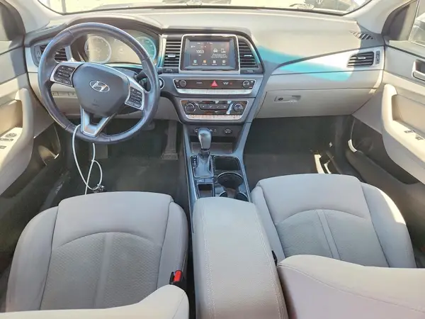 5NPE34AF0JH631150 2018 HYUNDAI SONATA - Image 8